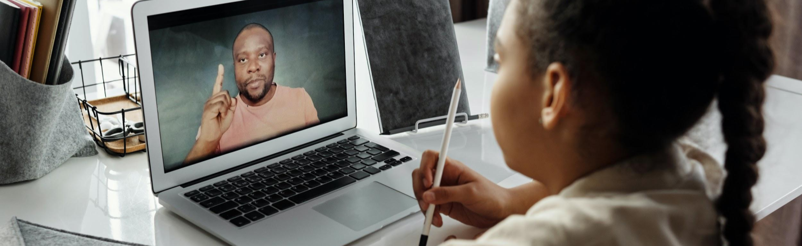 Student Learning Online